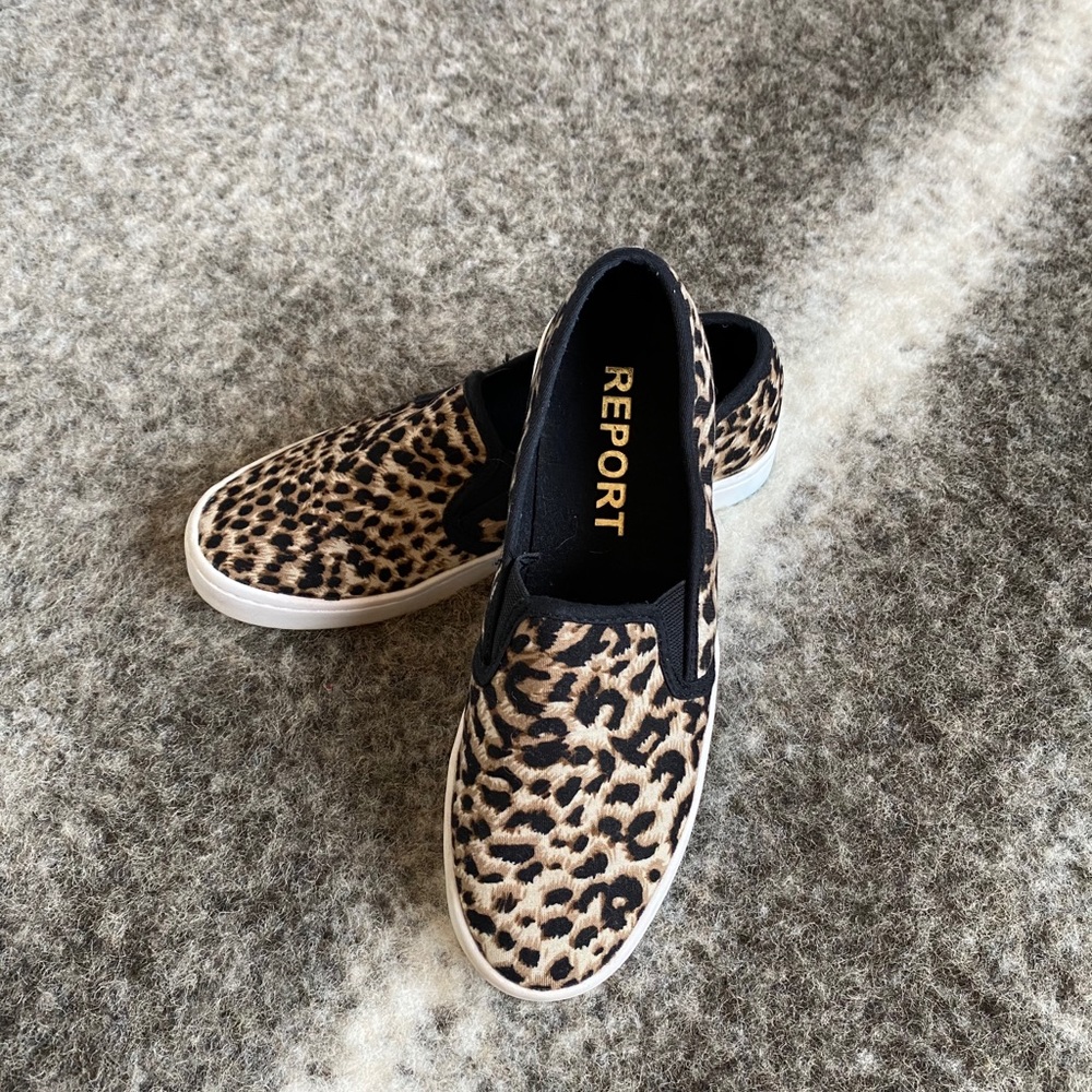 Report Animal Printed Slides Size 6 GUC